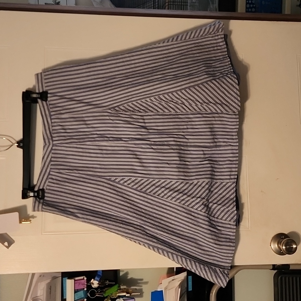 Striped skirt